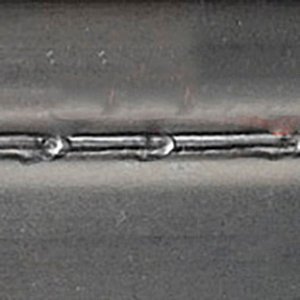 Defeito tipo poro é um acúmulo de material pontual